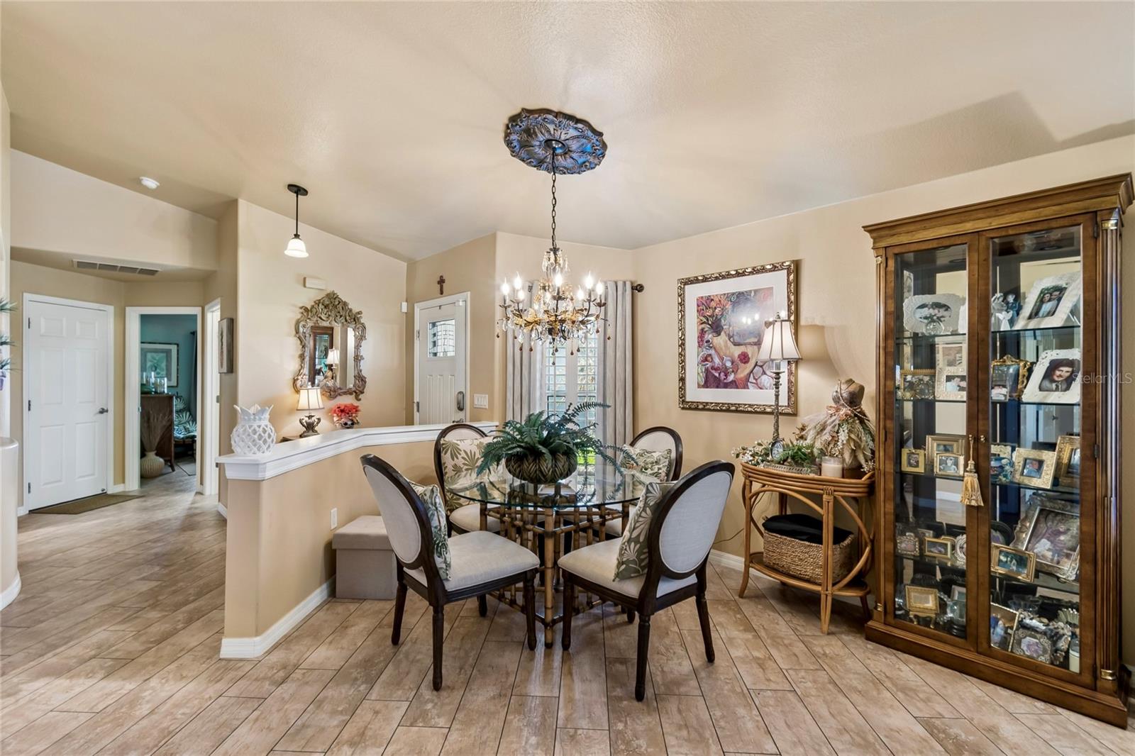 800 VINEYARD WAY, POINCIANA, FL, 34759