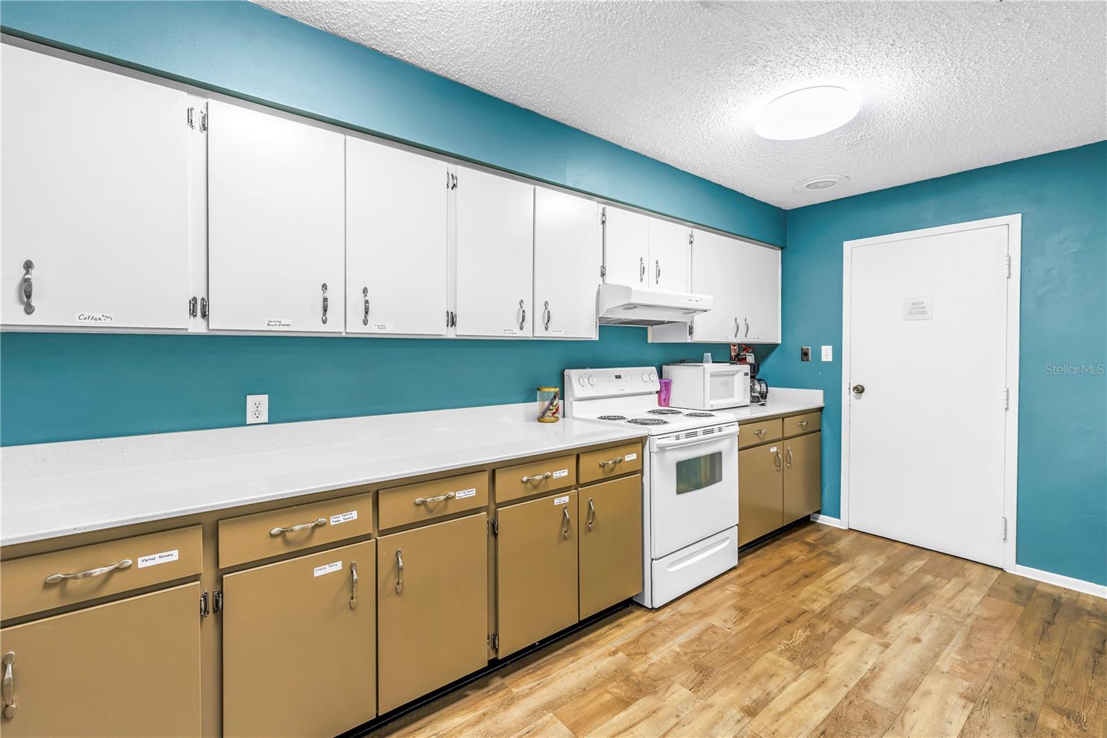 2740 HIGHLANDS BLVD #B, PALM HARBOR, FL, 34684