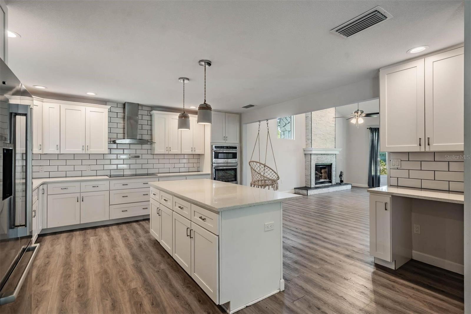 3304 MORAN RD, TAMPA, FL, 33618