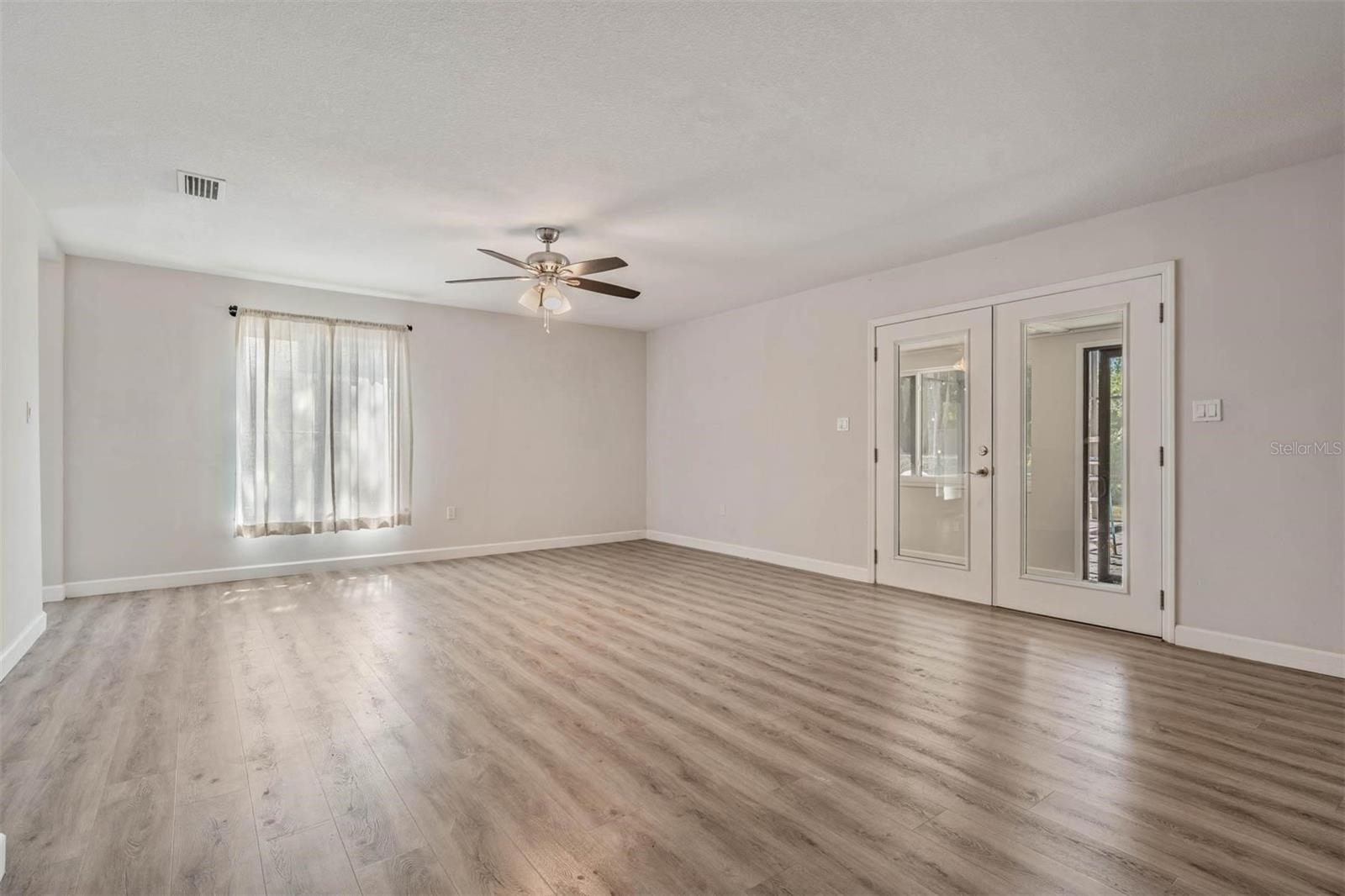 3304 MORAN RD, TAMPA, FL, 33618