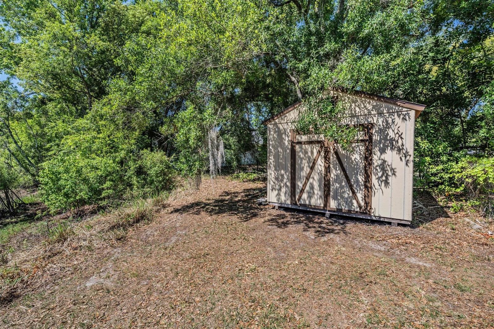 3304 MORAN RD, TAMPA, FL, 33618