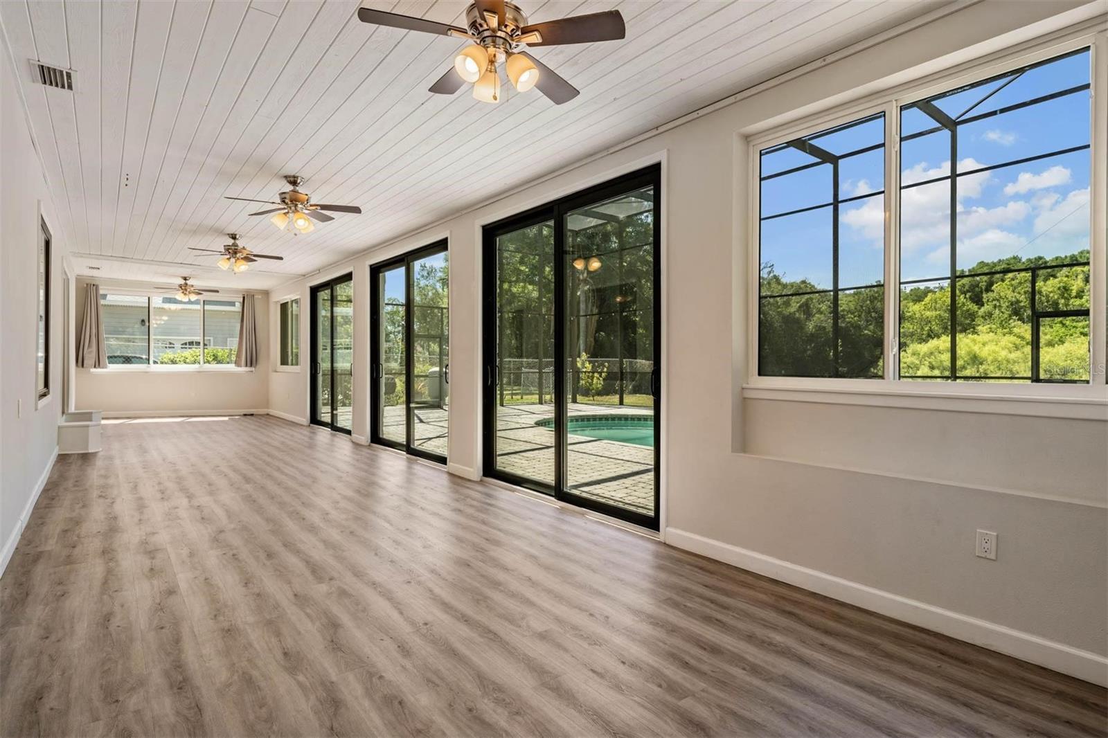 3304 MORAN RD, TAMPA, FL, 33618