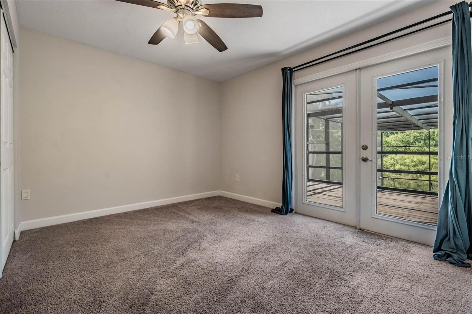 3304 MORAN RD, TAMPA, FL, 33618