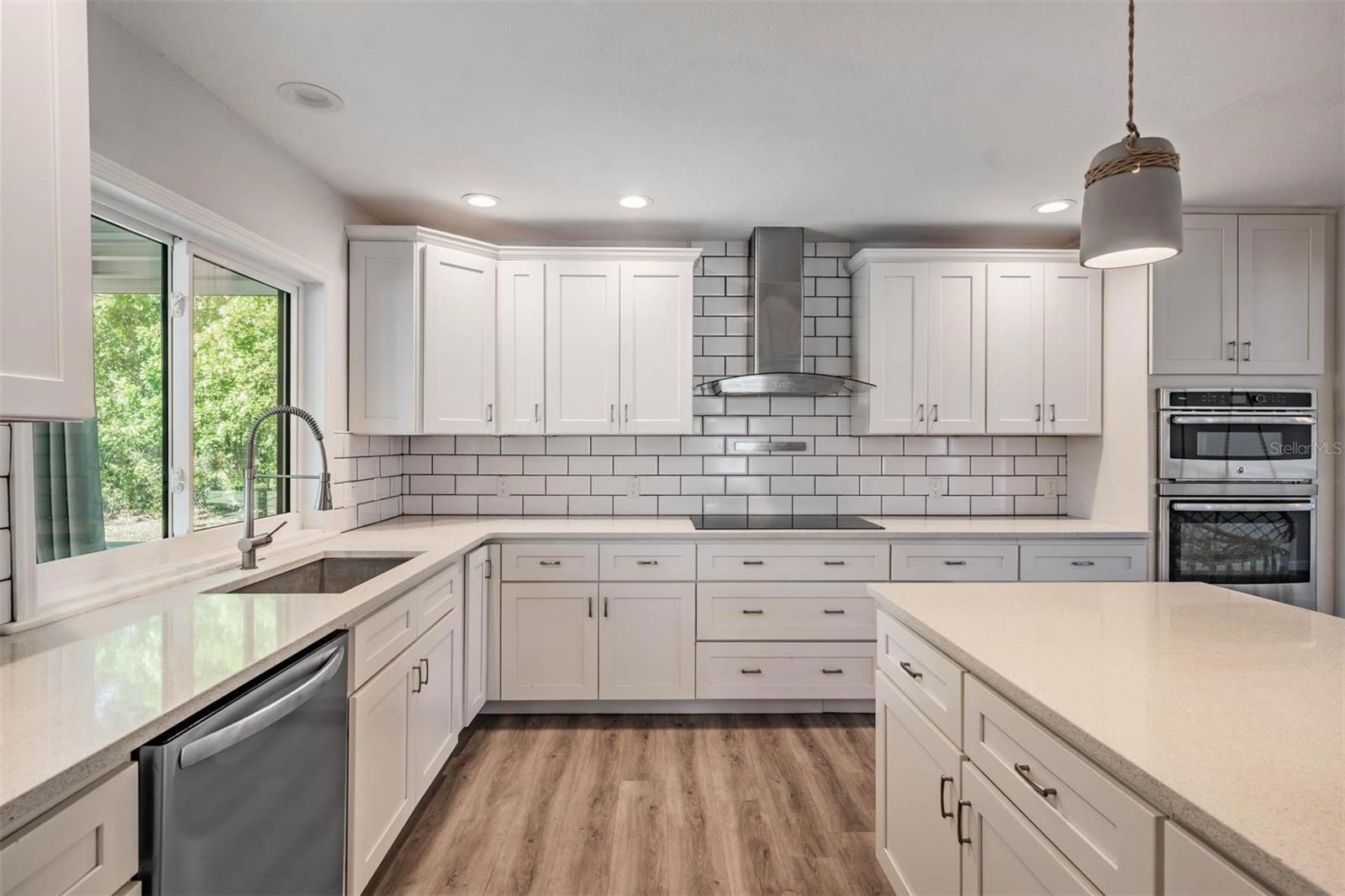 3304 MORAN RD, TAMPA, FL, 33618