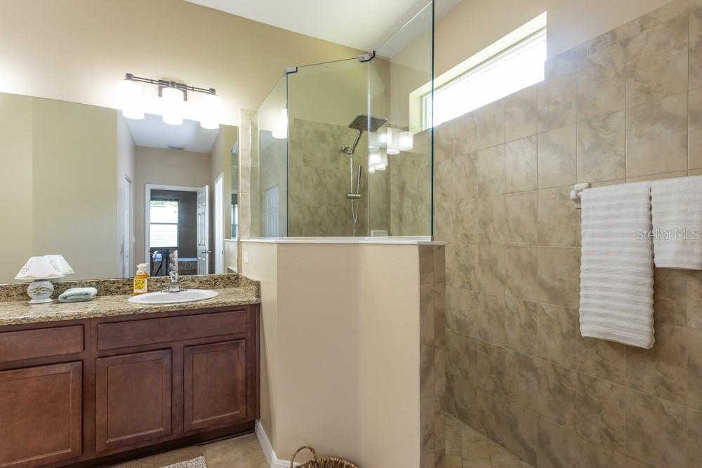 35 FOXHALL LN, PALM COAST, FL, 32137