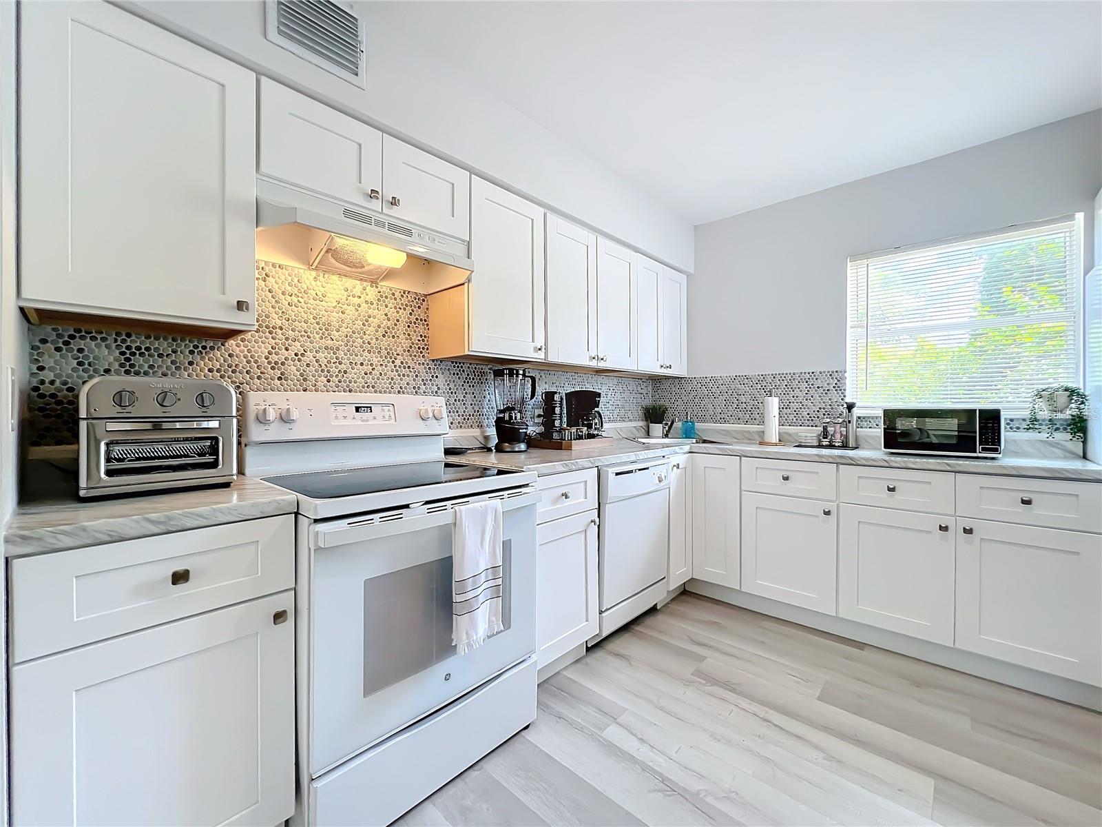 3025 LONG ST #A, ORLANDO, FL, 32805