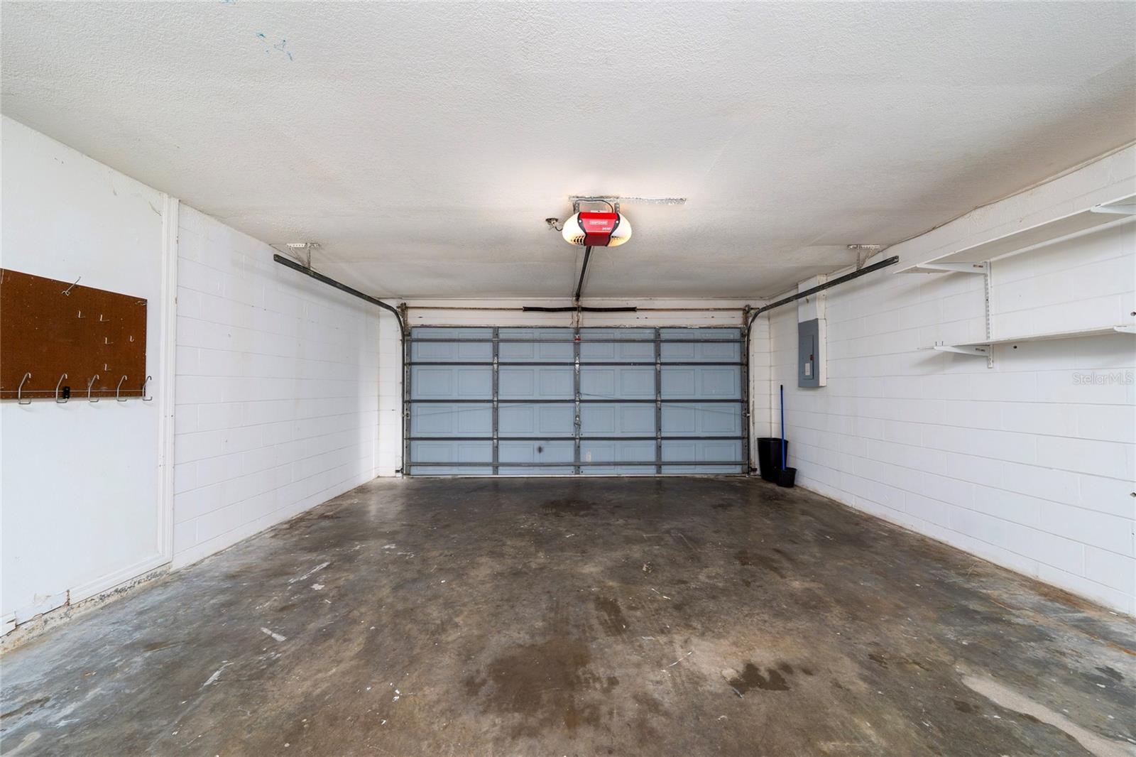 632 DEAUVILLE CT, KISSIMMEE, FL, 34758