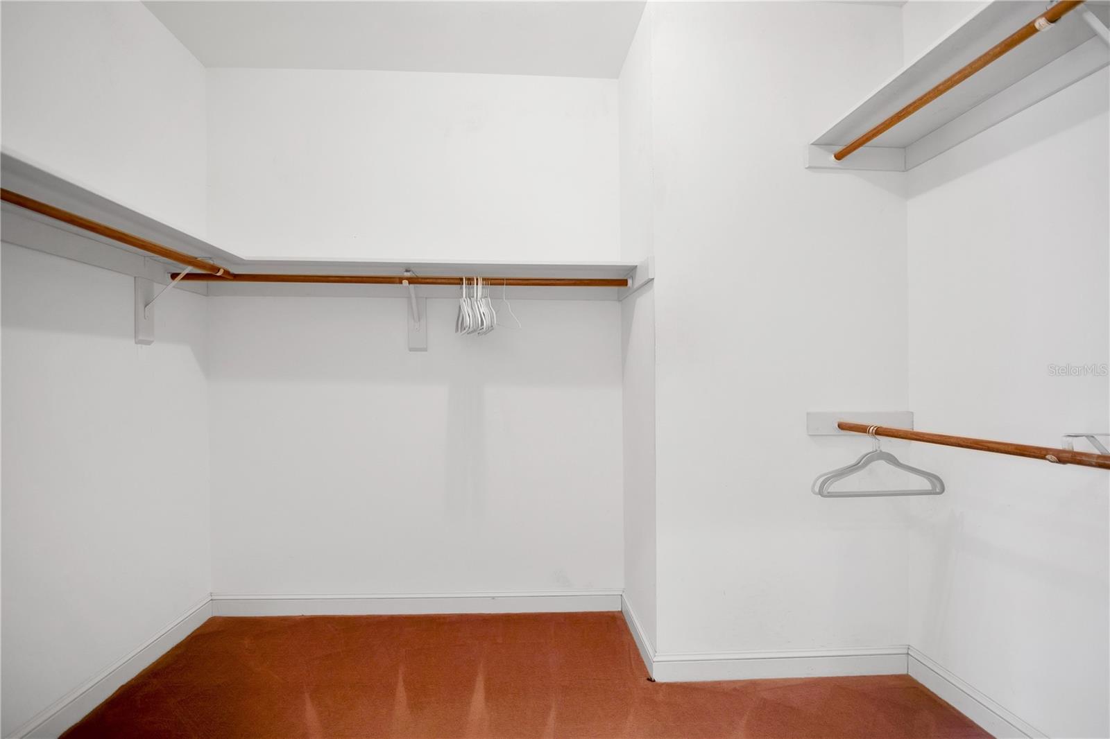 2105 CLUBHOUSE RD, LAKELAND, FL, 33813