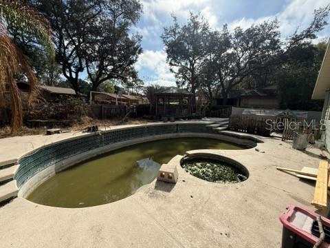 684 STRATFORD DR, DELAND, FL, 32724