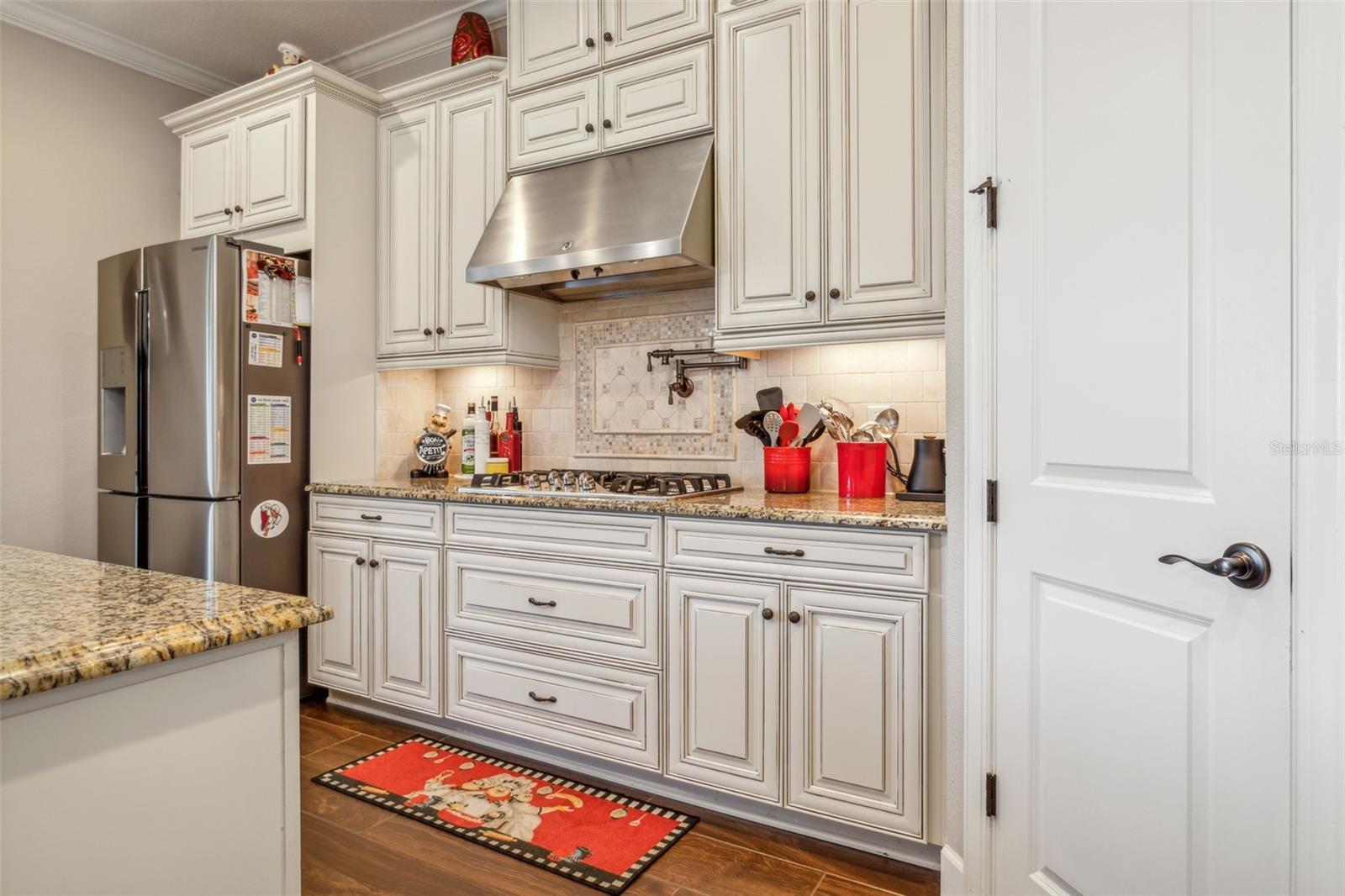 8530 GRAND ALBERATO RD, TAMPA, FL, 33647