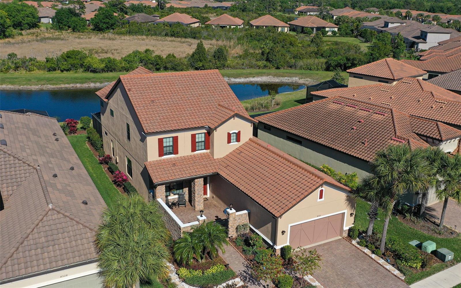 8530 GRAND ALBERATO RD, TAMPA, FL, 33647