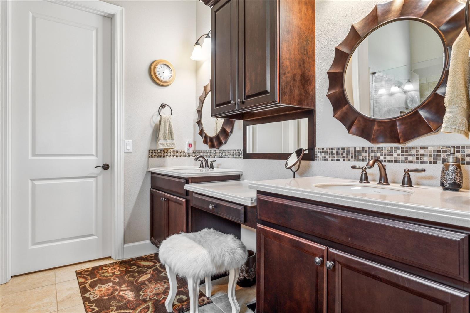 8530 GRAND ALBERATO RD, TAMPA, FL, 33647