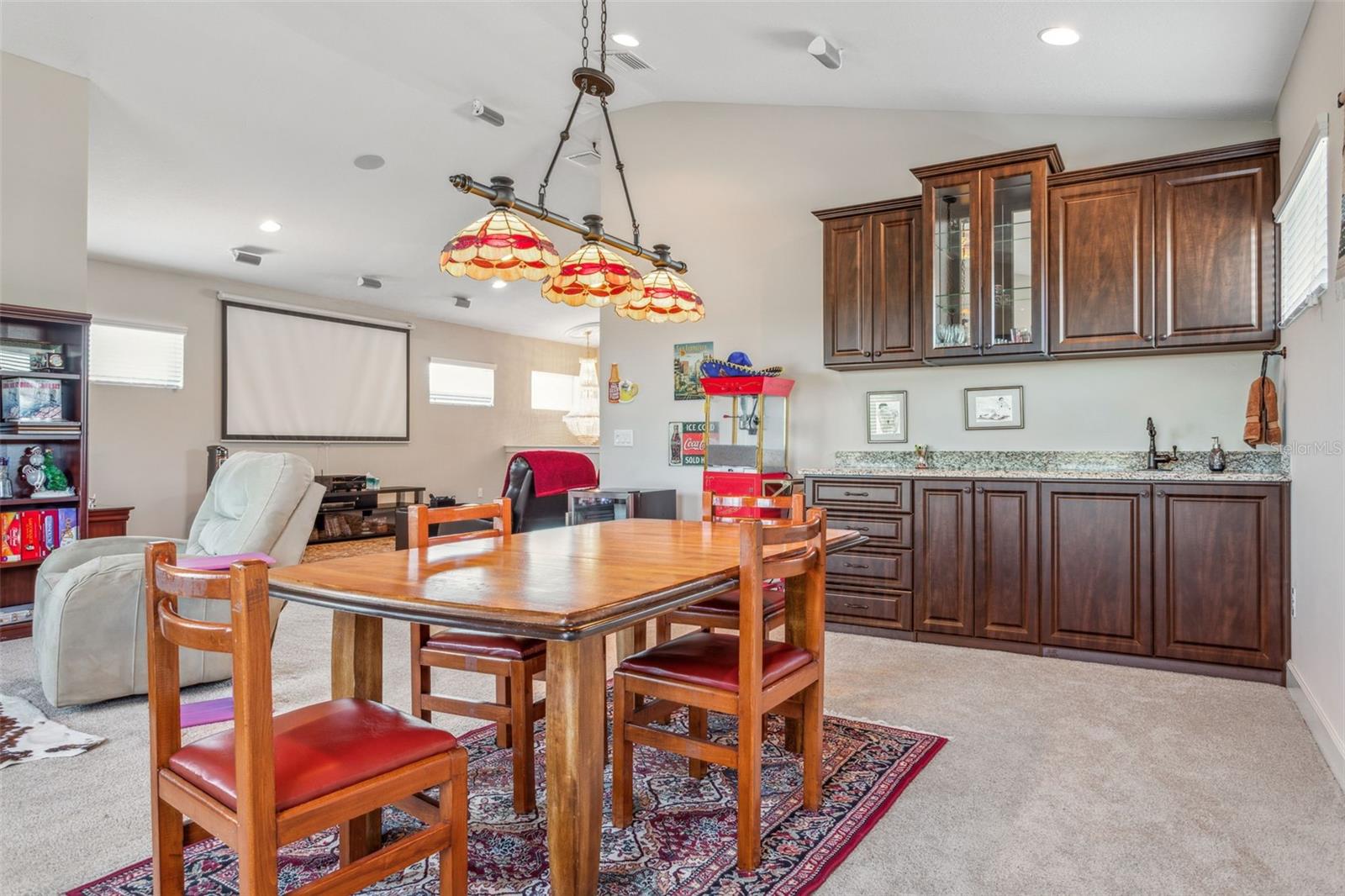 8530 GRAND ALBERATO RD, TAMPA, FL, 33647