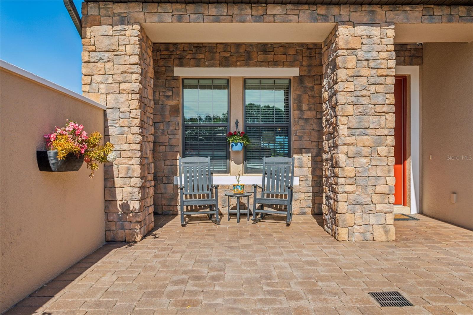 8530 GRAND ALBERATO RD, TAMPA, FL, 33647