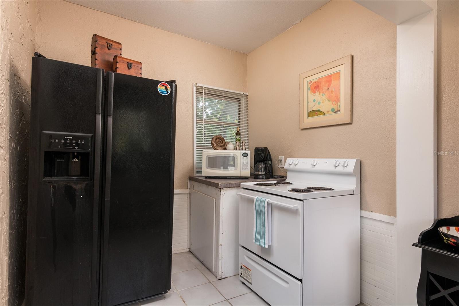 3655 N 1ST (UPPER UNIT) AVE, ST PETERSBURG, FL, 33713
