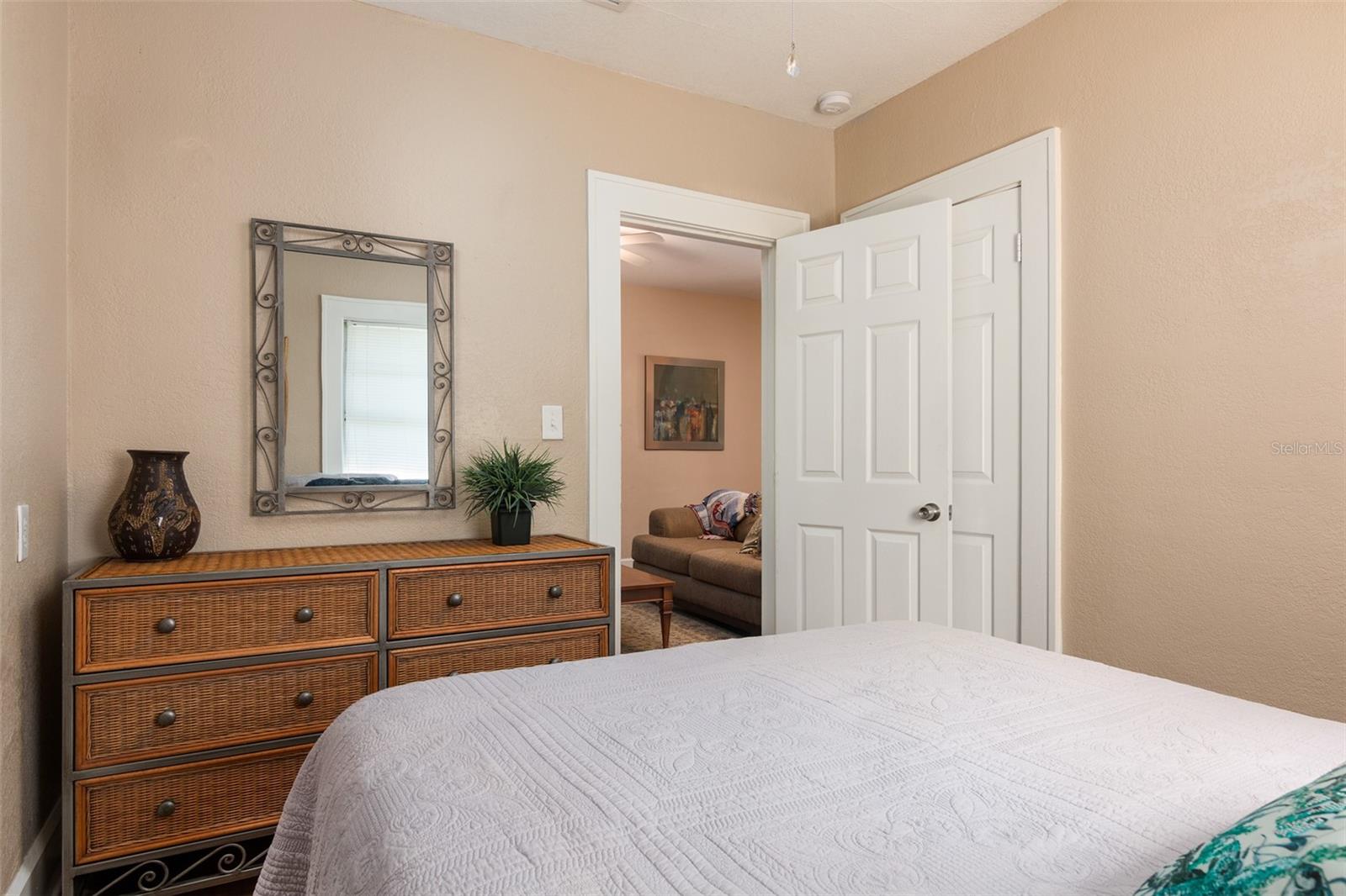 3655 N 1ST (UPPER UNIT) AVE, ST PETERSBURG, FL, 33713