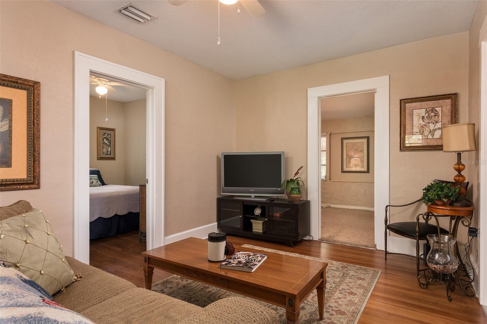 3655 N 1ST (UPPER UNIT) AVE, ST PETERSBURG, FL, 33713