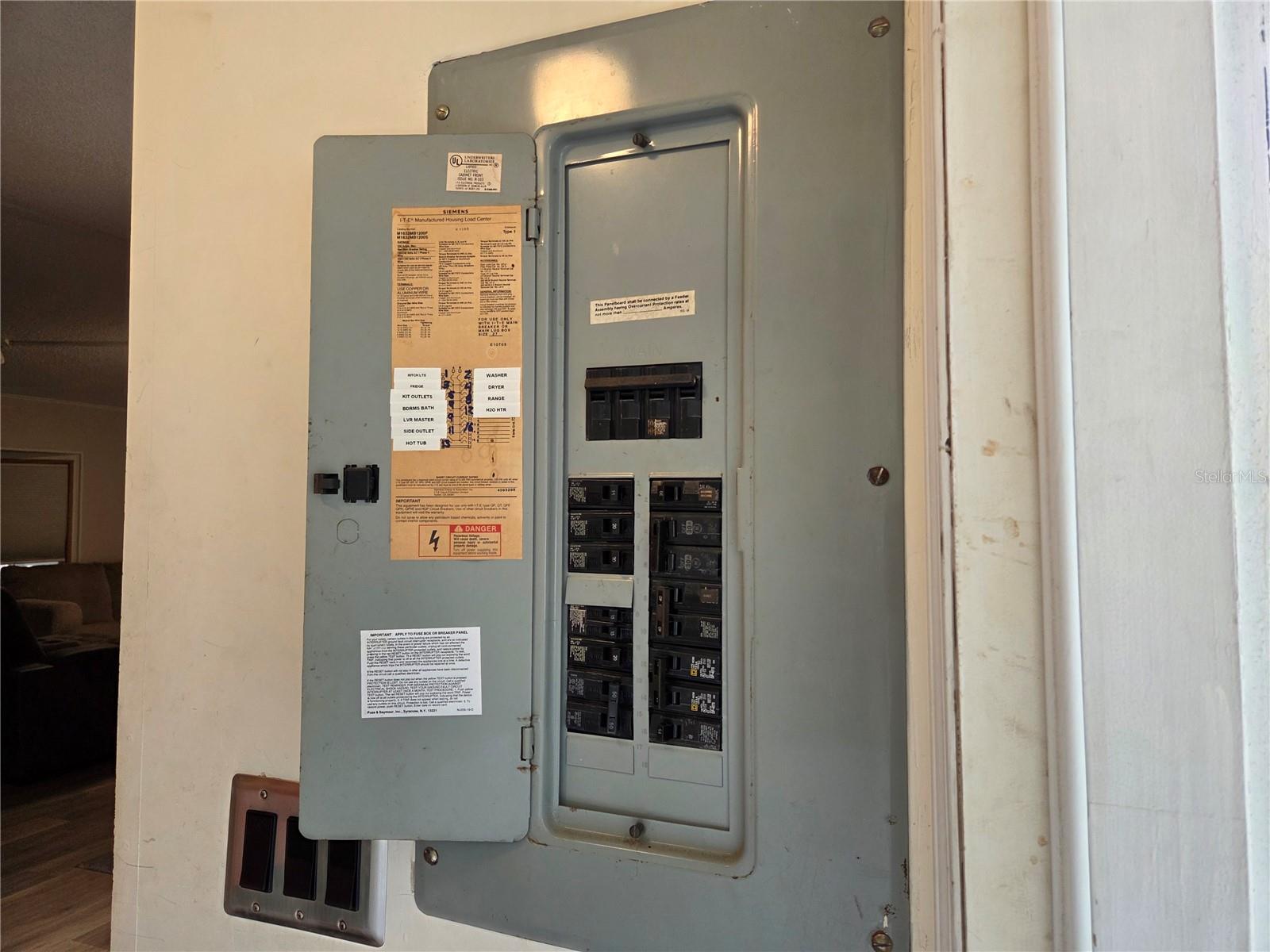 421 MARGARET ST, BRONSON, FL, 32621