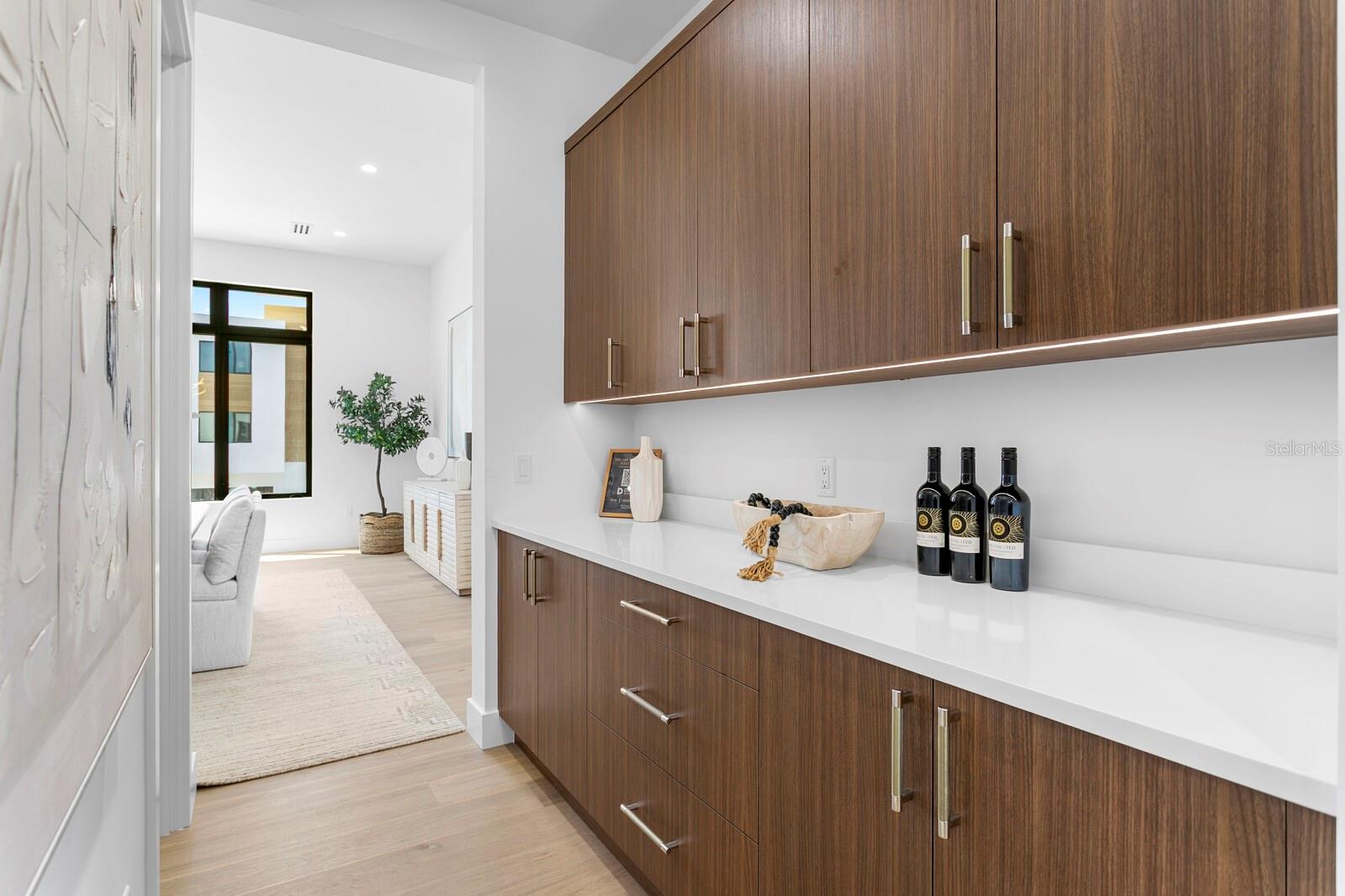 5023 W LEONA ST, TAMPA, FL, 33629