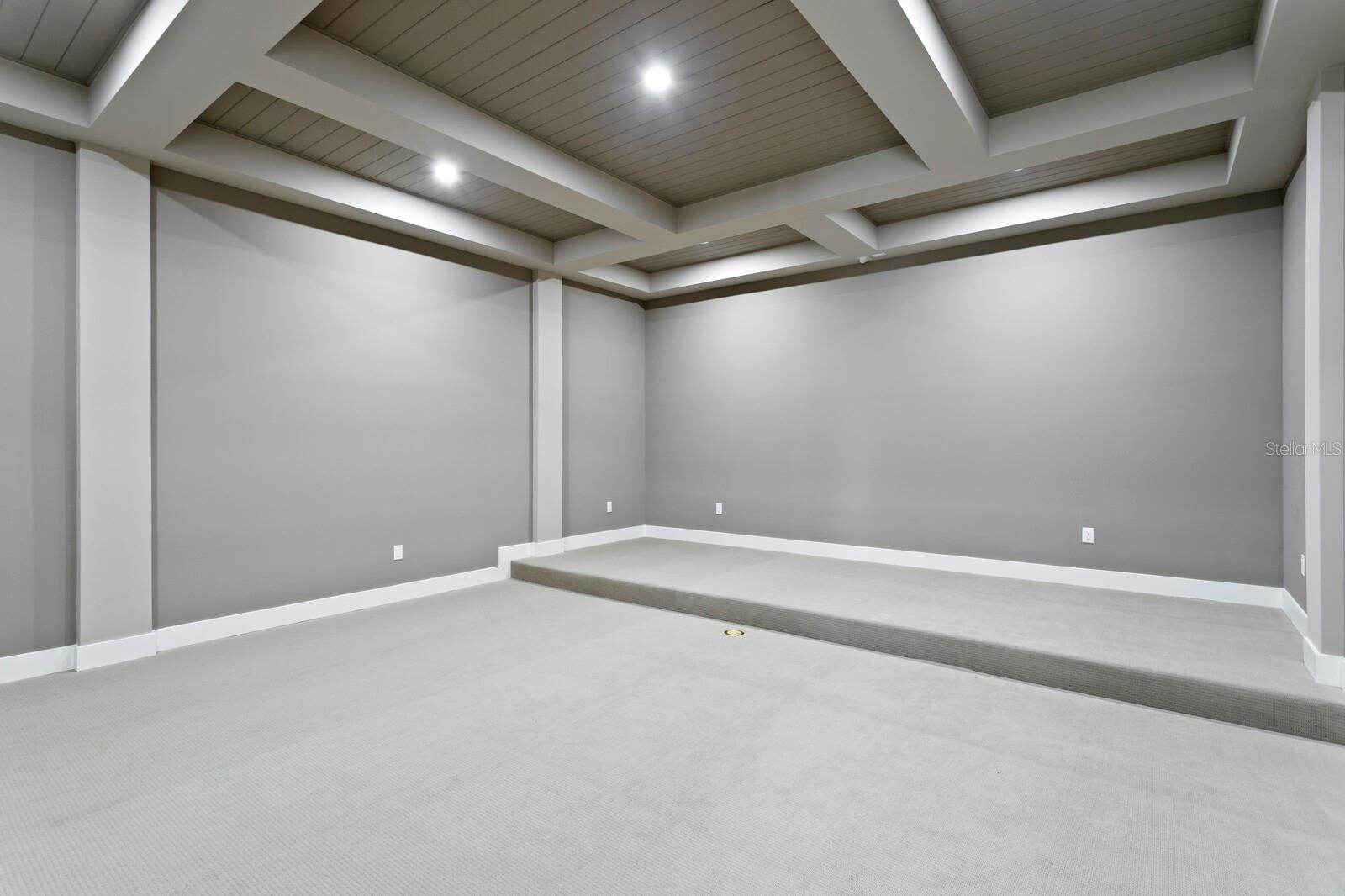 5023 W LEONA ST, TAMPA, FL, 33629