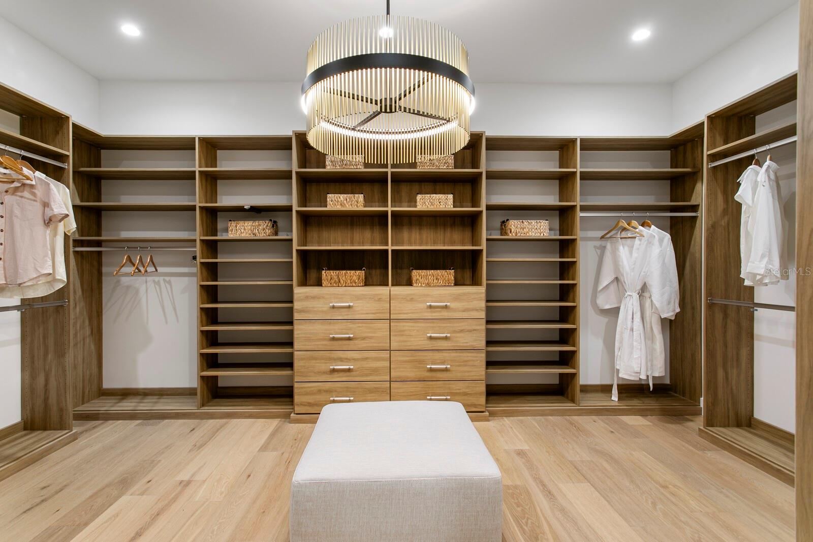 5023 W LEONA ST, TAMPA, FL, 33629