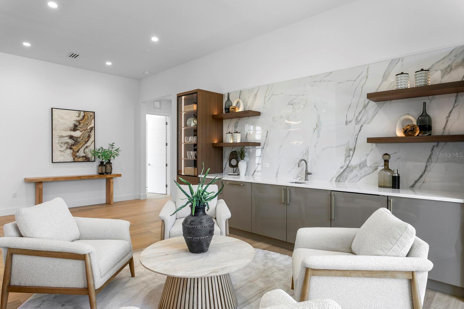 5023 W LEONA ST, TAMPA, FL, 33629