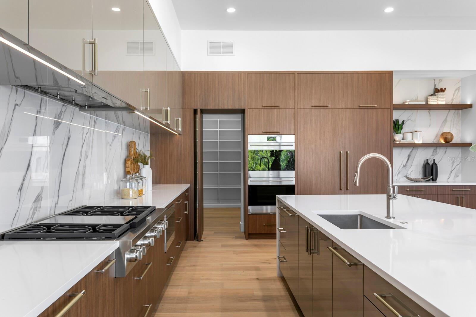 5023 W LEONA ST, TAMPA, FL, 33629