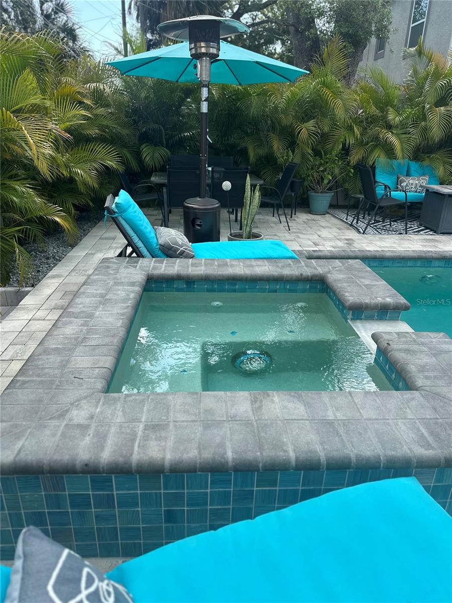 PRATHERS FOURTH ROYAL, ST PETERSBURG, FL, 33712