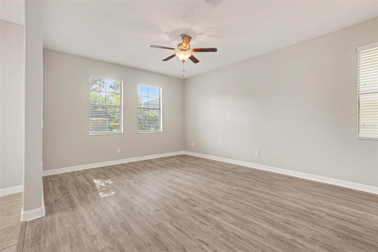 28522 E PLEASANT BAY LOOP, WESLEY CHAPEL, FL, 33543