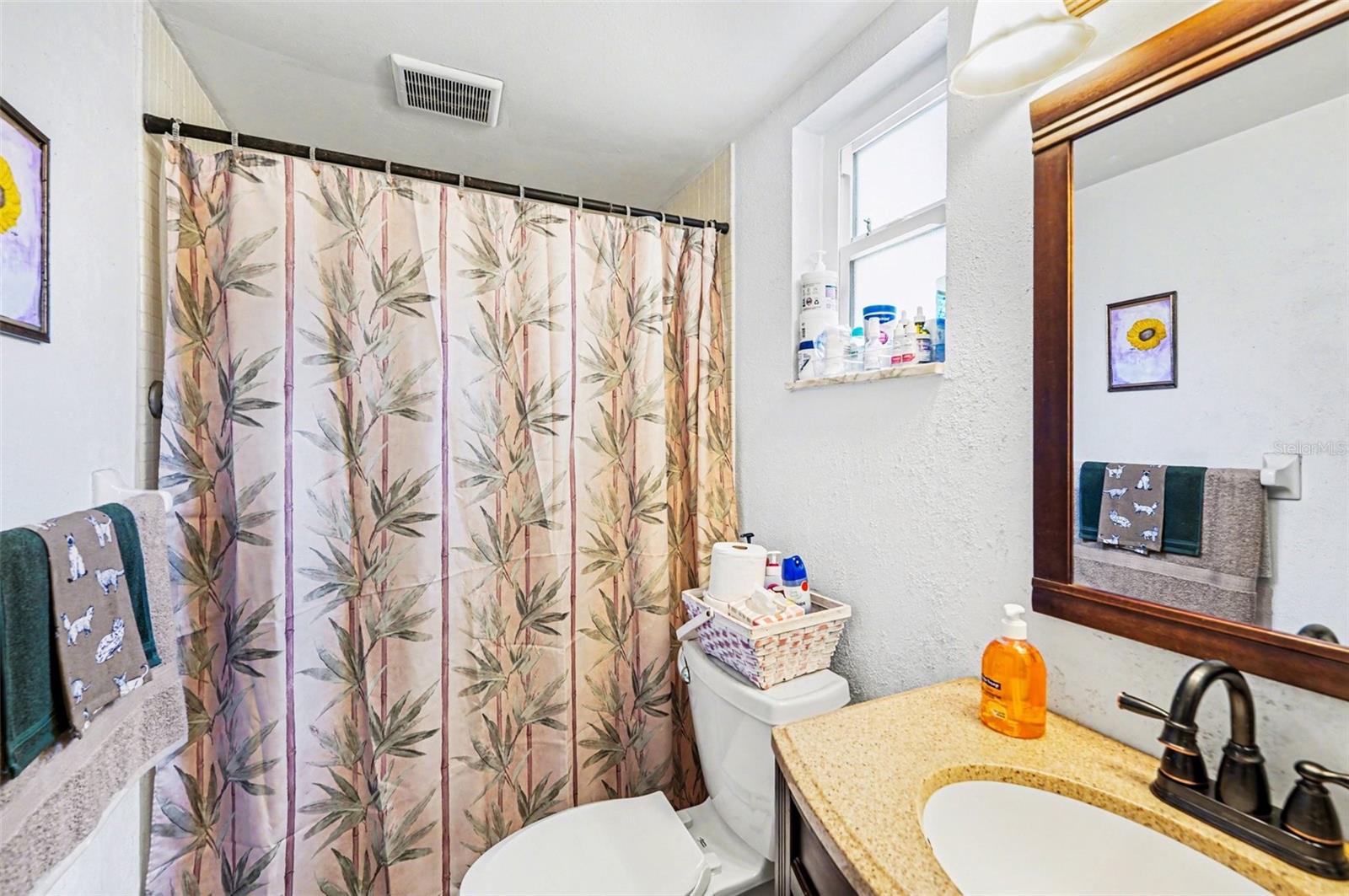 5923 DUNFRIES ST N, ST PETERSBURG, FL, 33709
