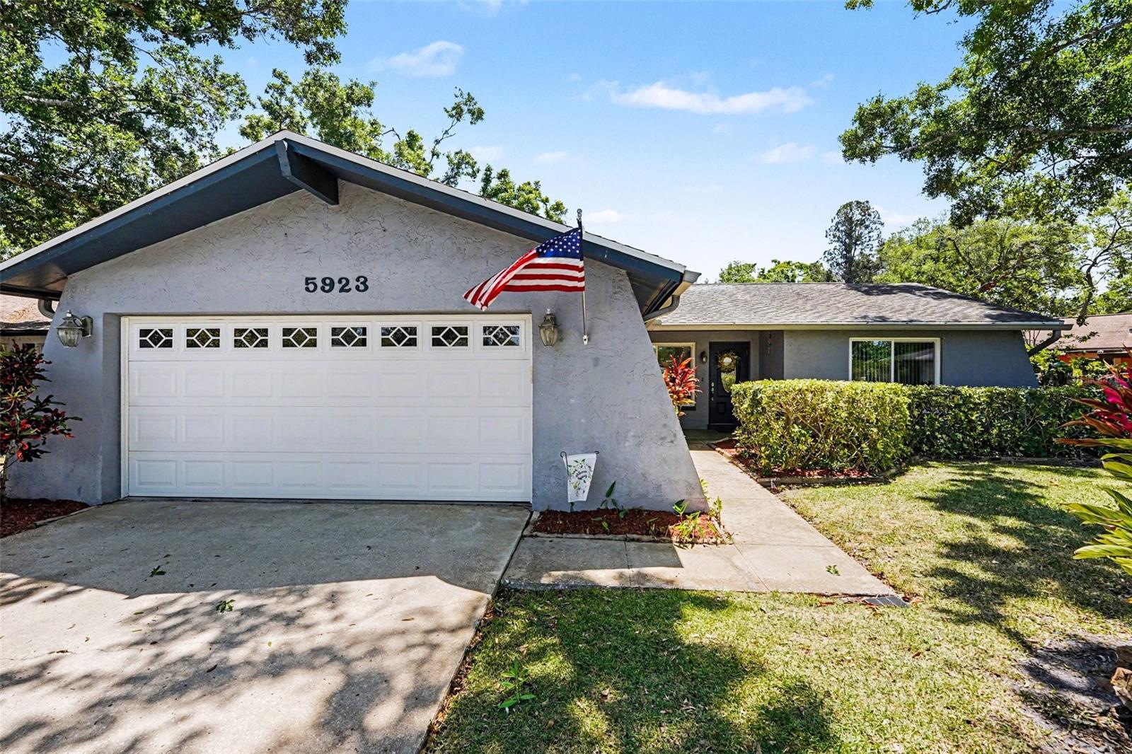 5923 DUNFRIES ST N, ST PETERSBURG, FL, 33709