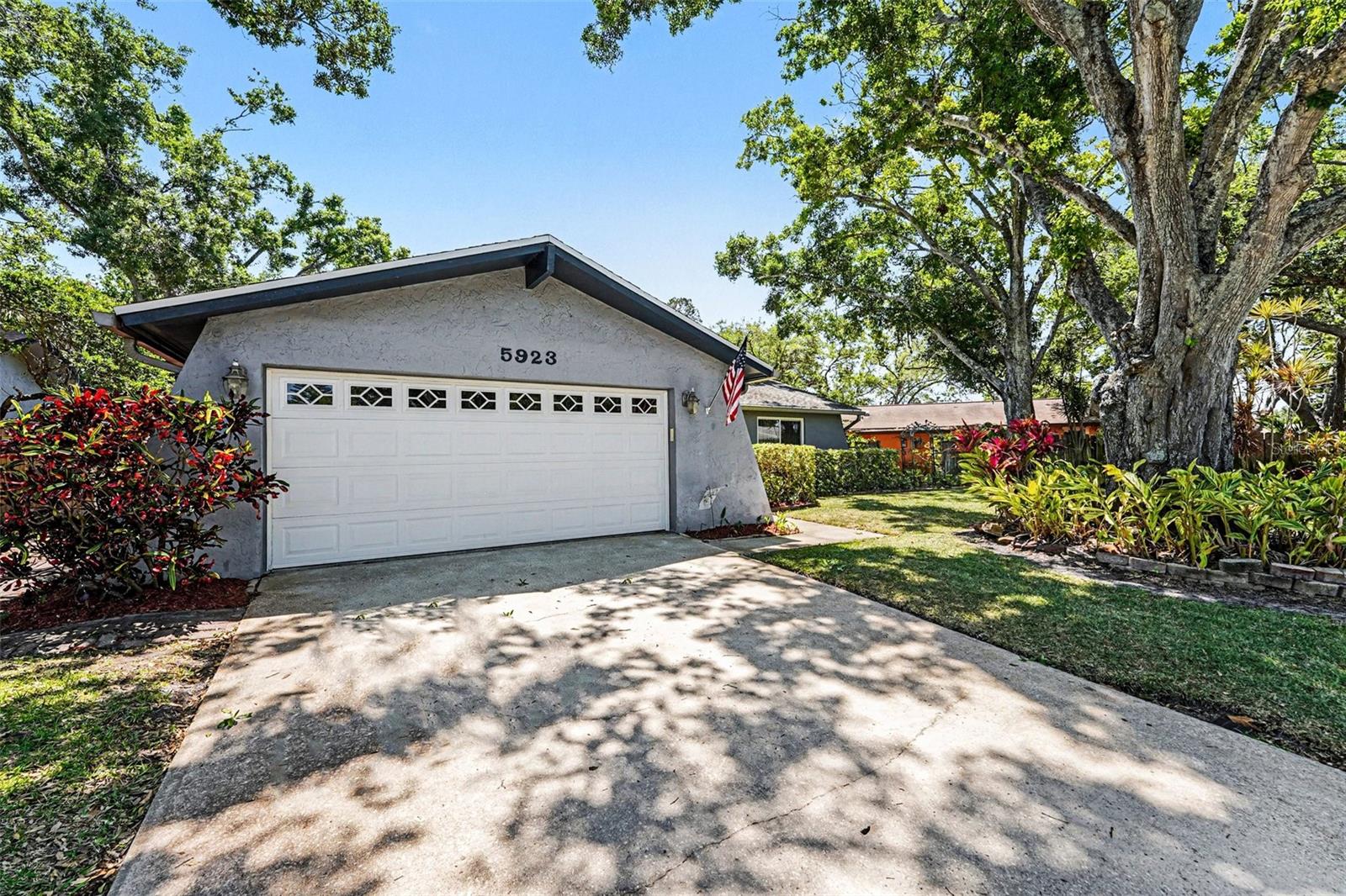 5923 DUNFRIES ST N, ST PETERSBURG, FL, 33709
