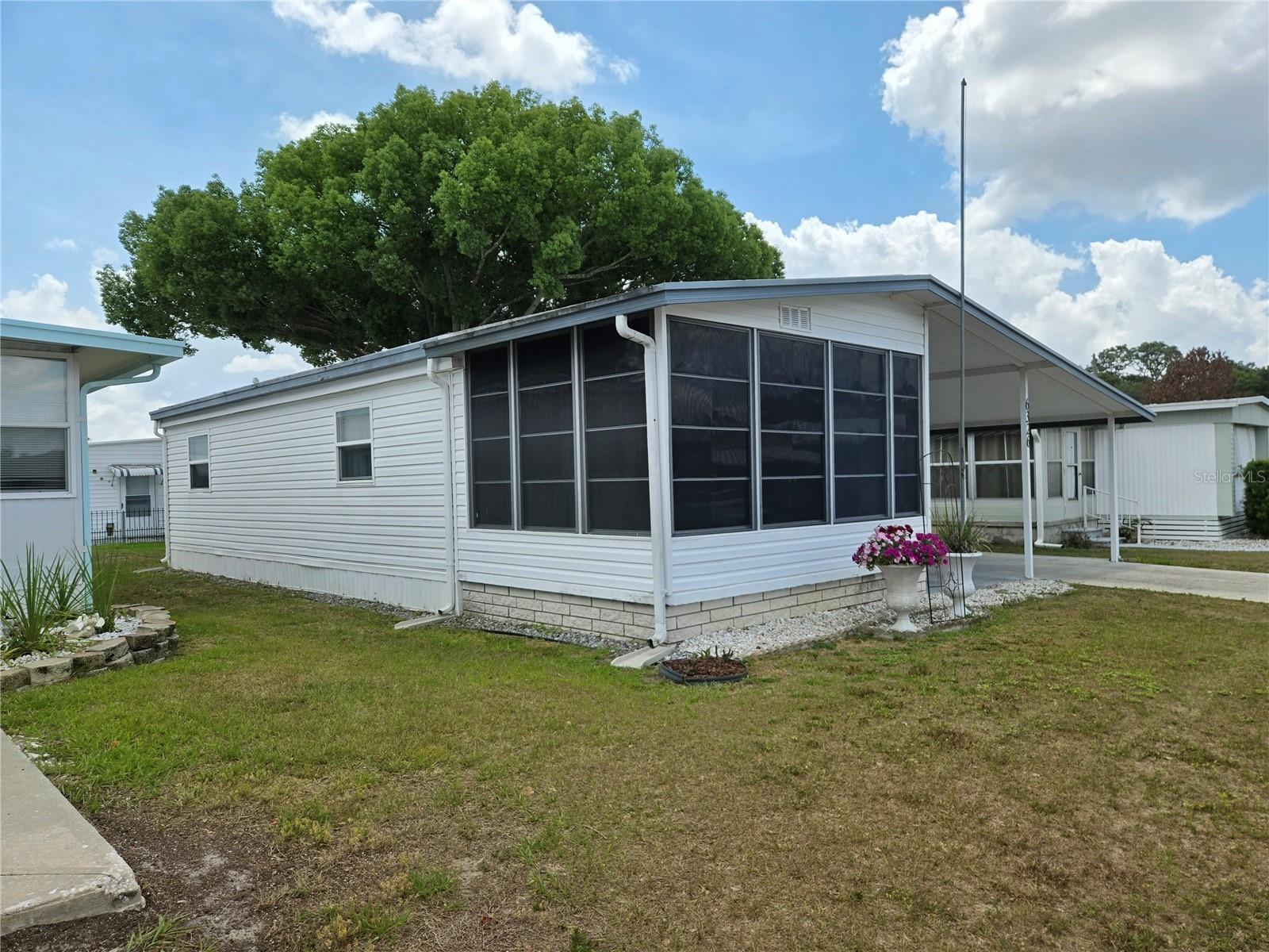 6326 FRIENDSHIP LN, ZEPHYRHILLS, FL, 33542