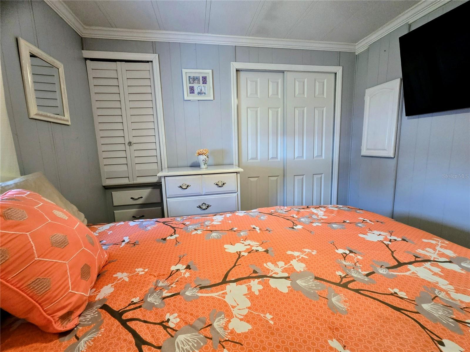 6326 FRIENDSHIP LN, ZEPHYRHILLS, FL, 33542