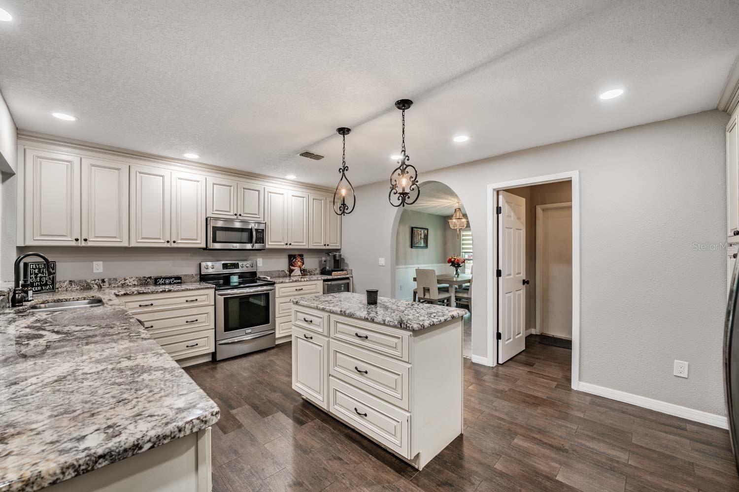 4218 SUMMERDALE DR, TAMPA, FL, 33624