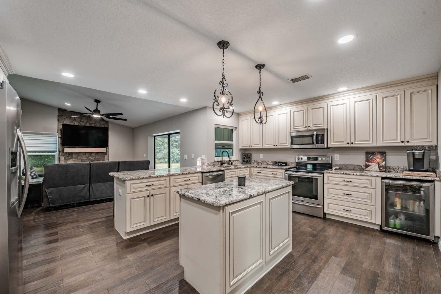 4218 SUMMERDALE DR, TAMPA, FL, 33624
