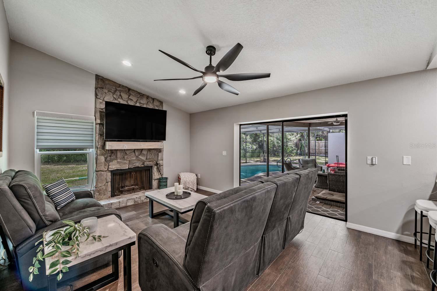 4218 SUMMERDALE DR, TAMPA, FL, 33624