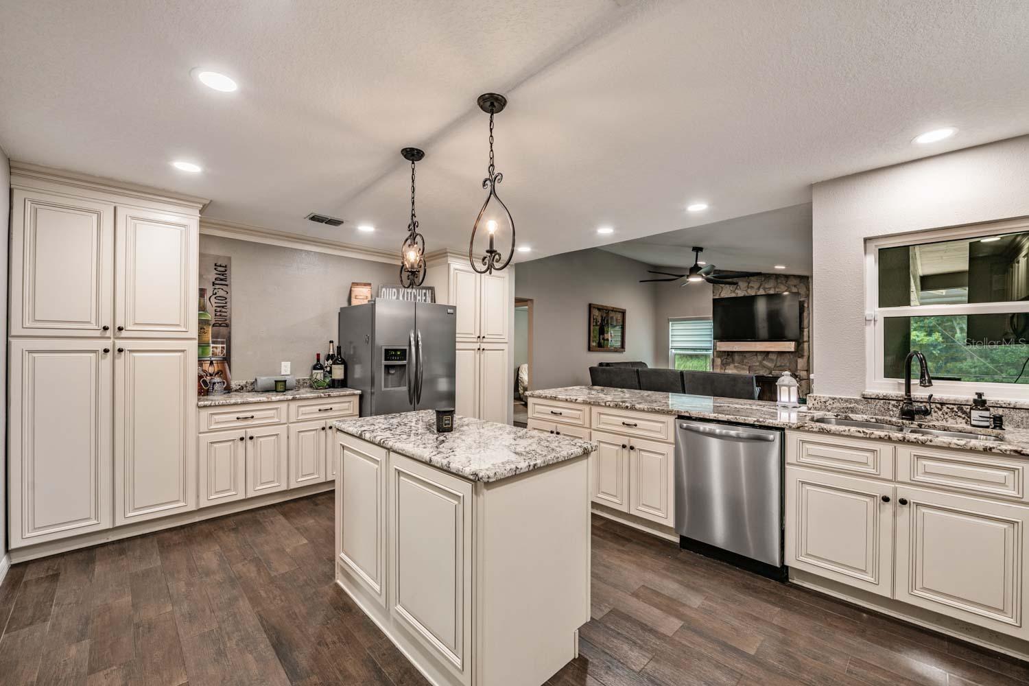 4218 SUMMERDALE DR, TAMPA, FL, 33624