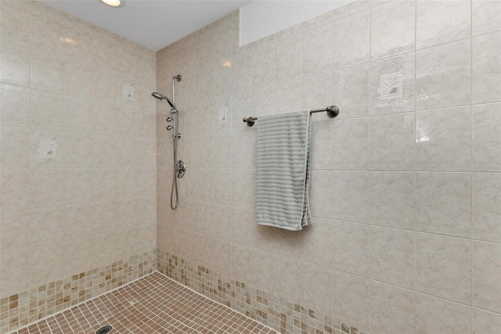 23345 FERNDALE AVE, PUNTA GORDA, FL, 33980
