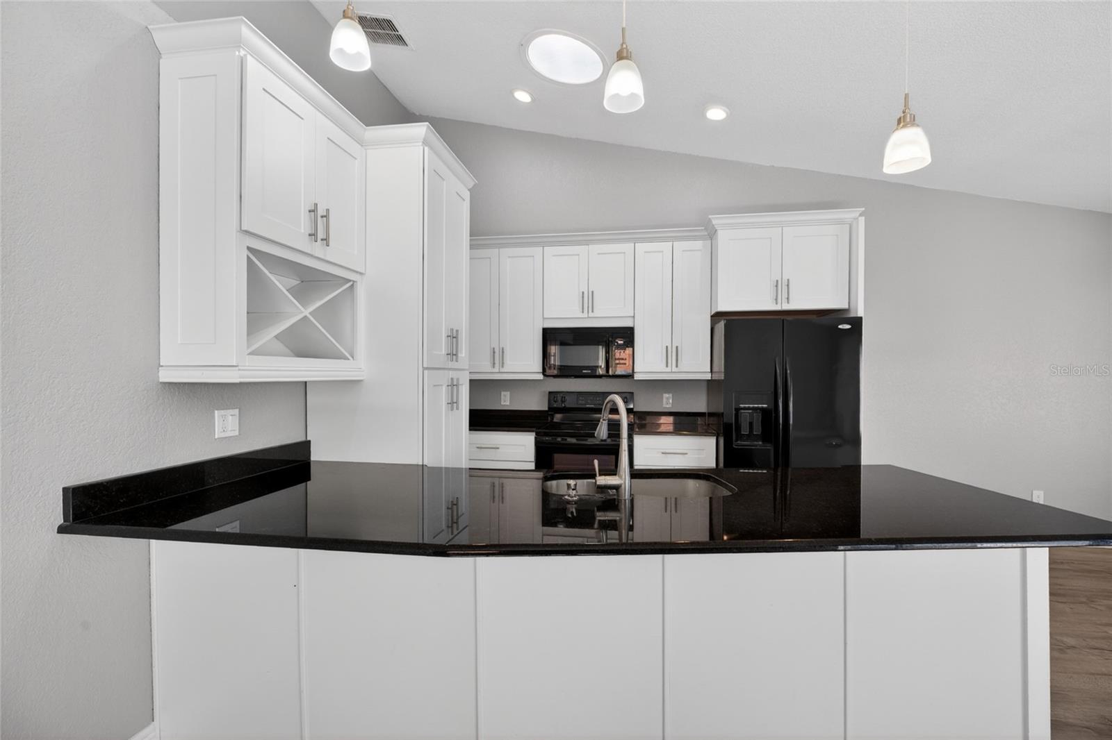 14617 LORIDAWN DR #8, SEMINOLE, FL, 33776