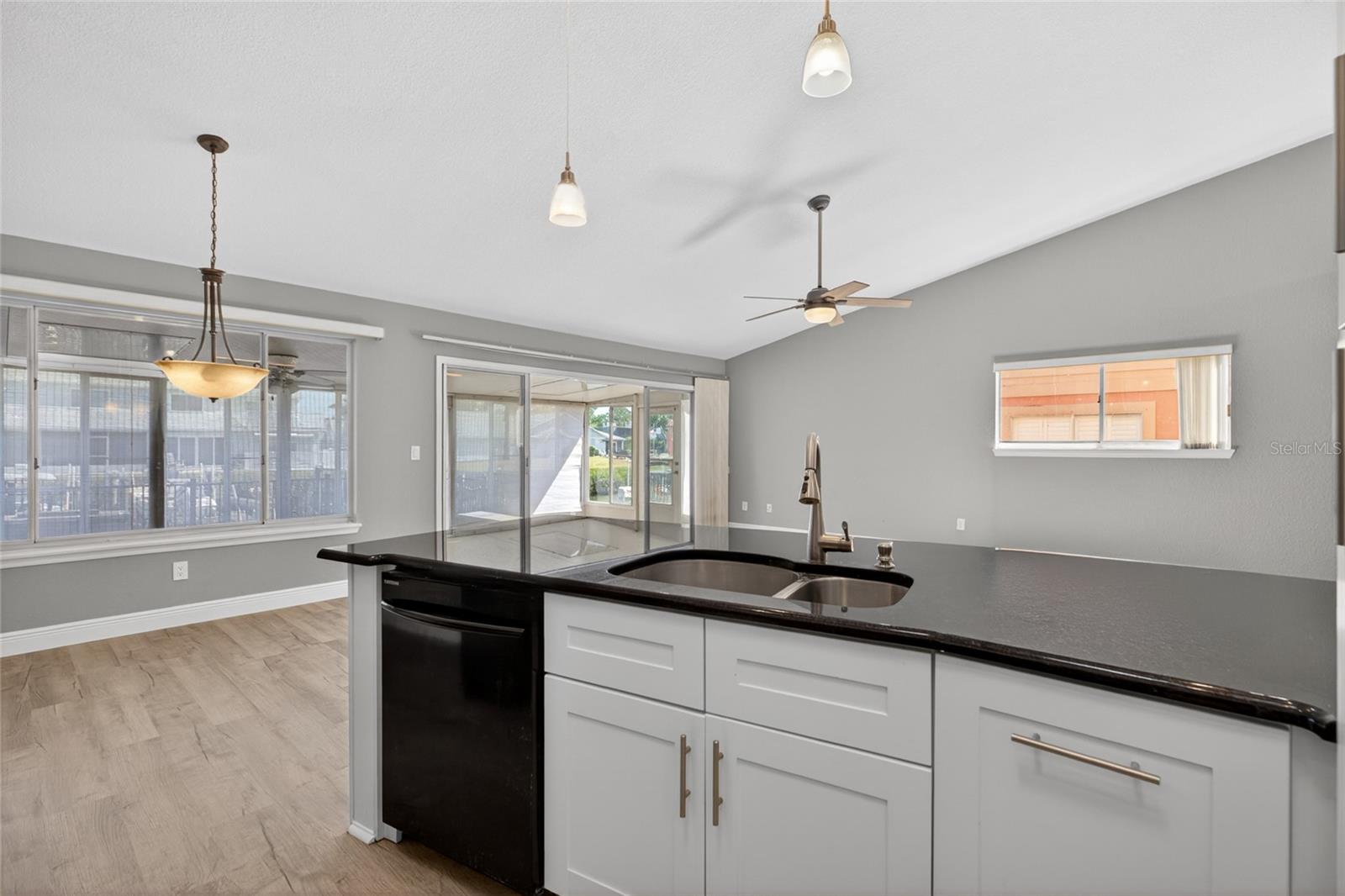 14617 LORIDAWN DR #8, SEMINOLE, FL, 33776