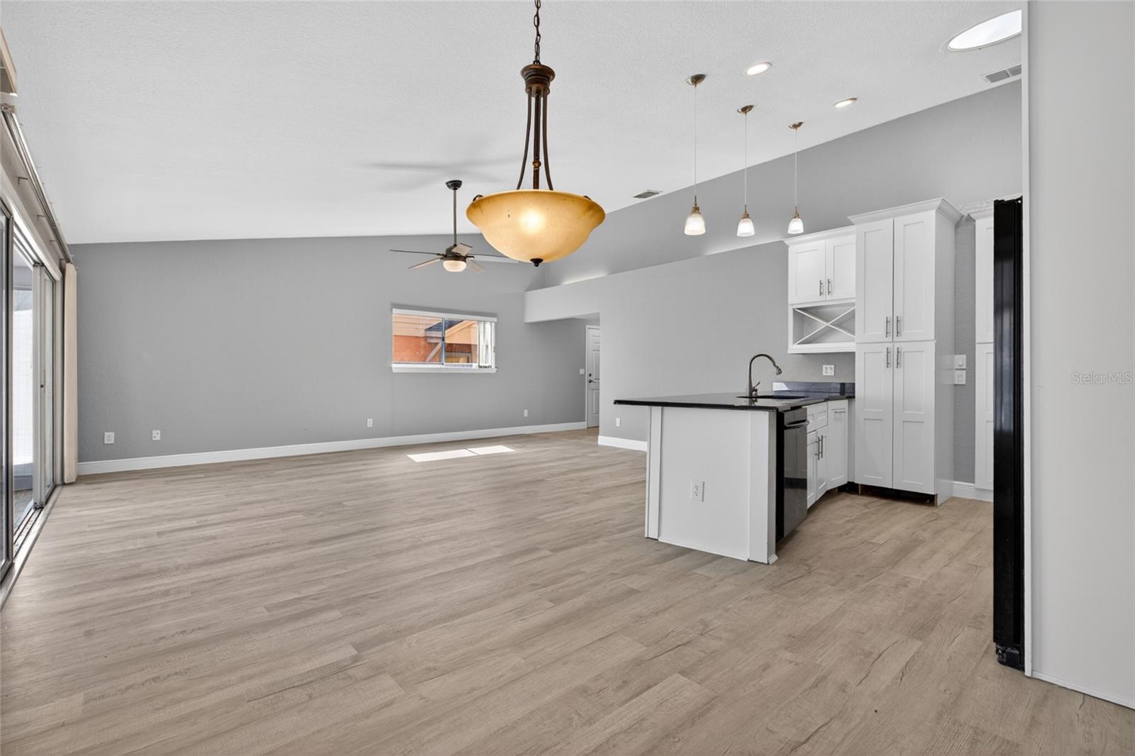 14617 LORIDAWN DR #8, SEMINOLE, FL, 33776