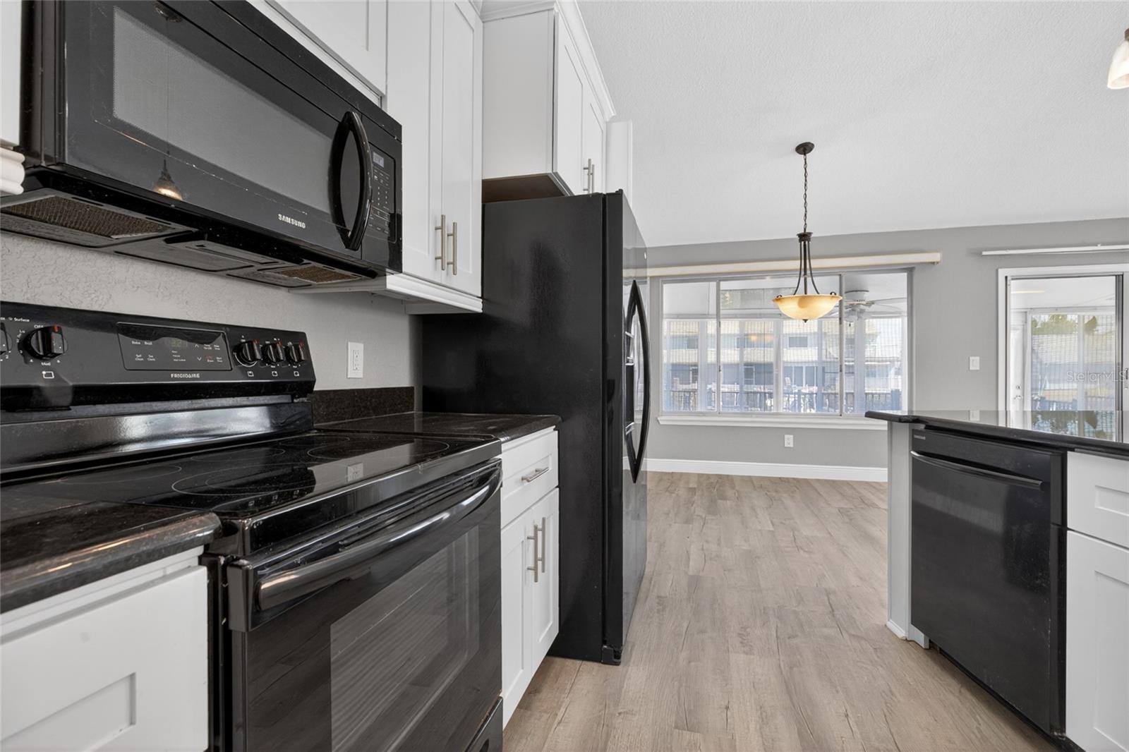 14617 LORIDAWN DR #8, SEMINOLE, FL, 33776