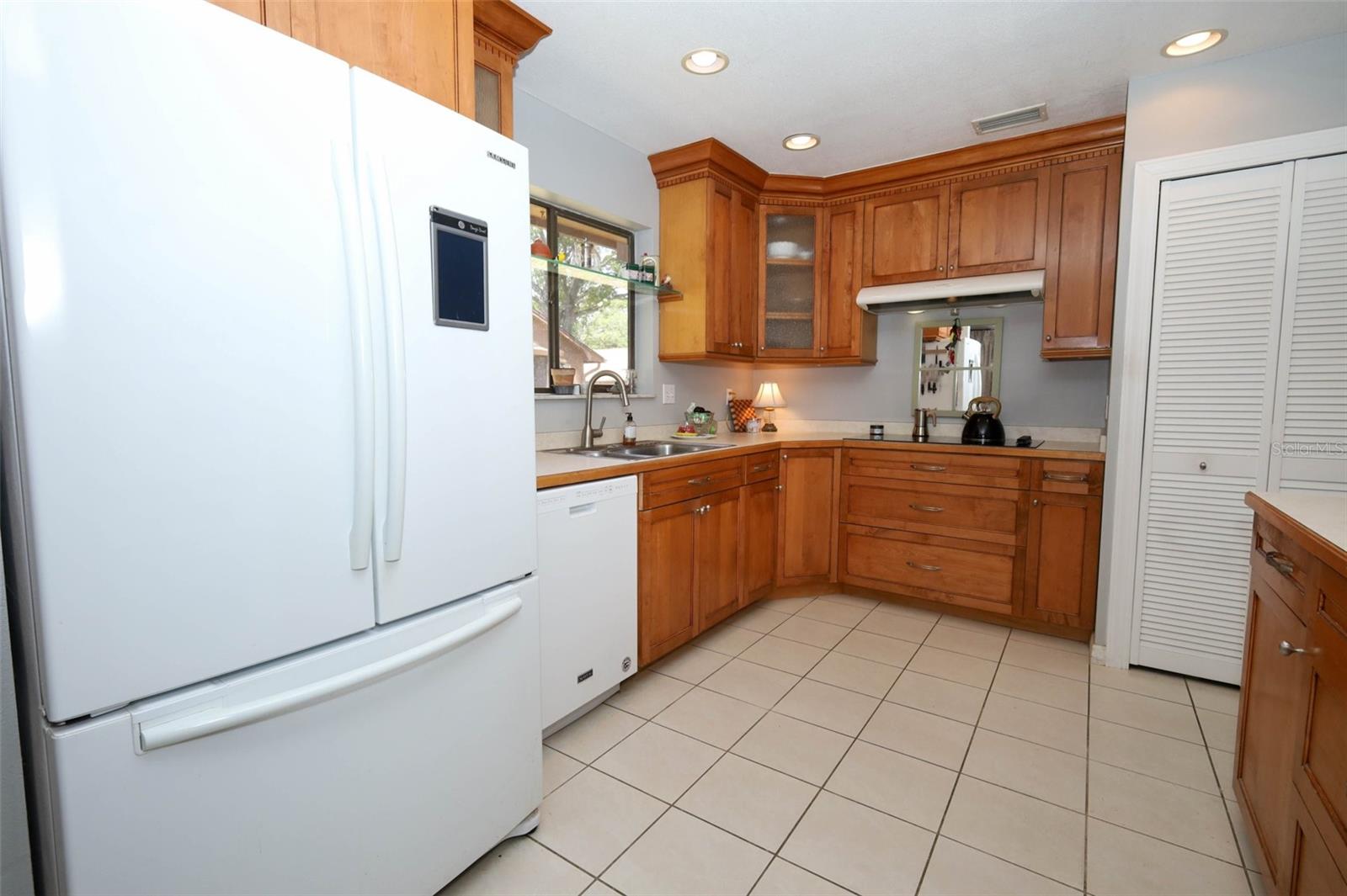 240 SPRING WIND WAY, CASSELBERRY, FL, 32707