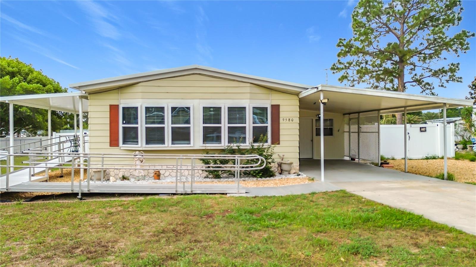 9580 SE 161ST PL, SUMMERFIELD, FL, 34491