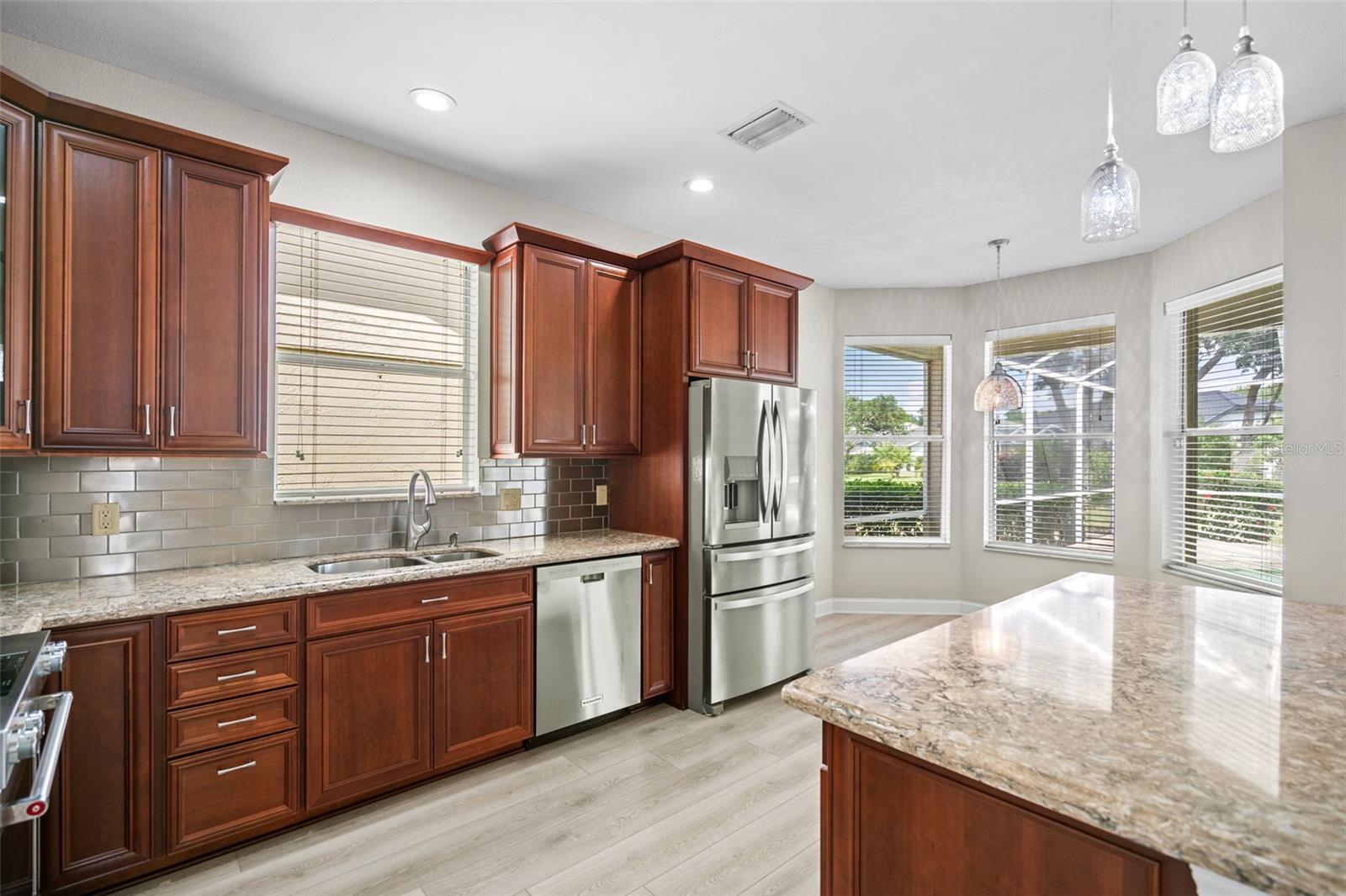 4042 WESTBOURNE CIR, SARASOTA, FL, 34238