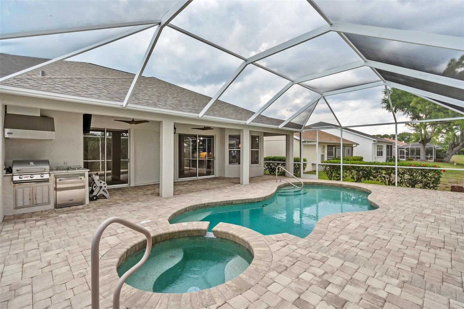 4042 WESTBOURNE CIR, SARASOTA, FL, 34238