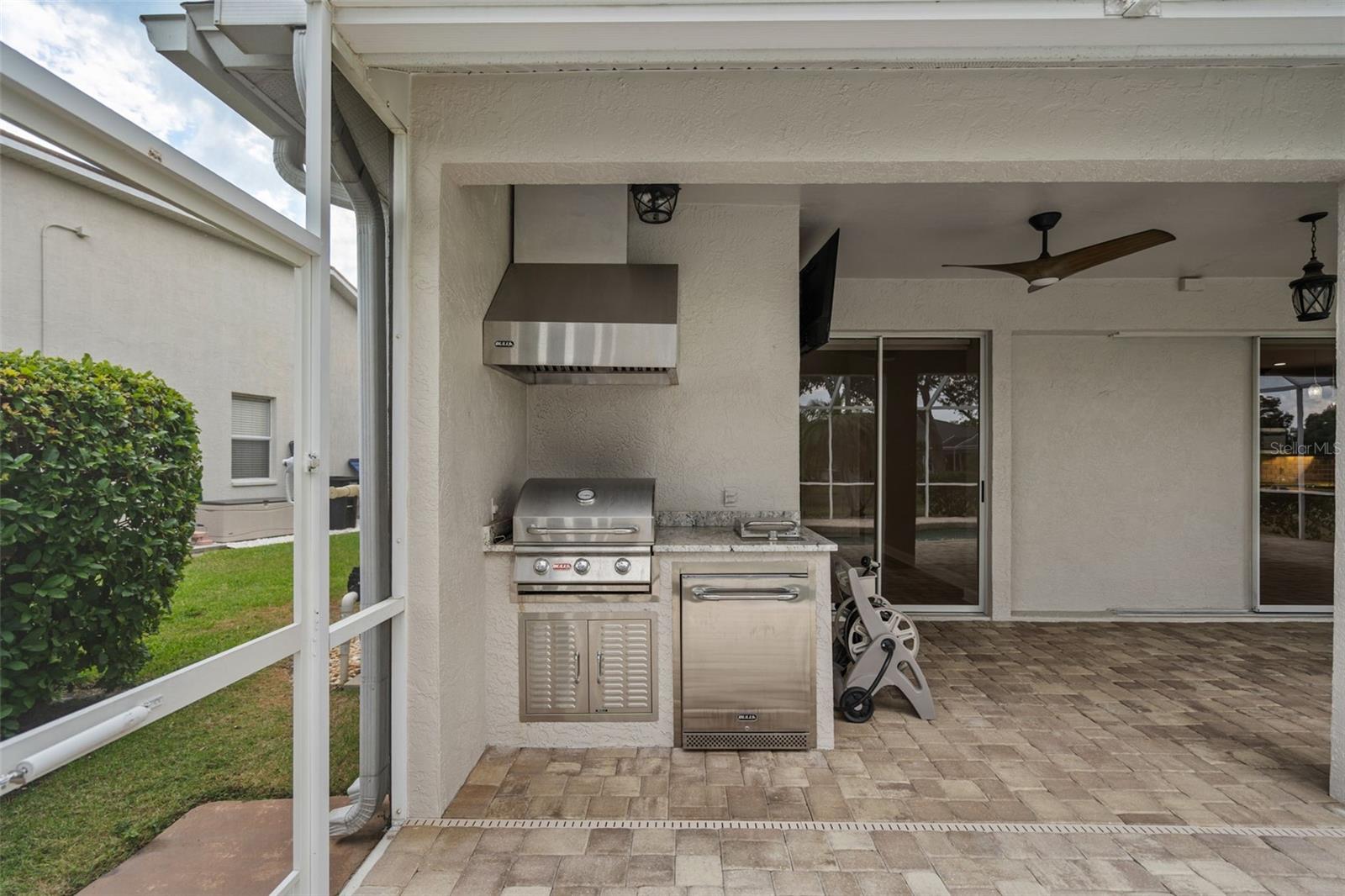4042 WESTBOURNE CIR, SARASOTA, FL, 34238