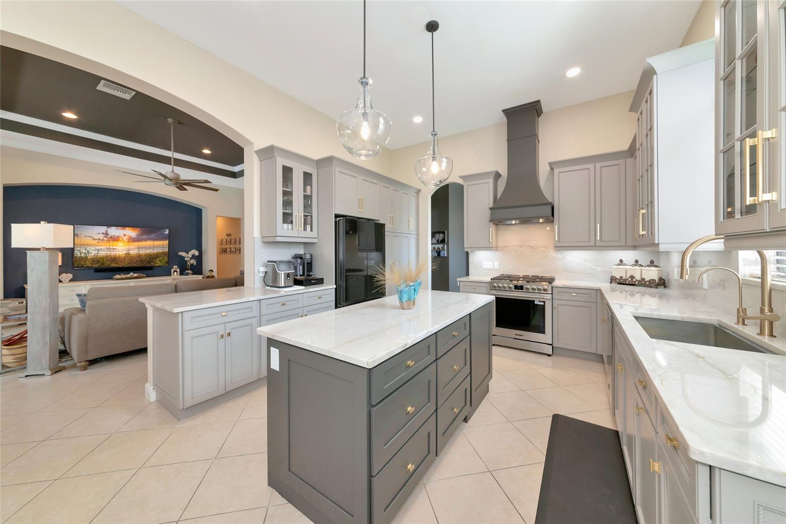 13804 SIENA LOOP, LAKEWOOD RANCH, FL, 34202