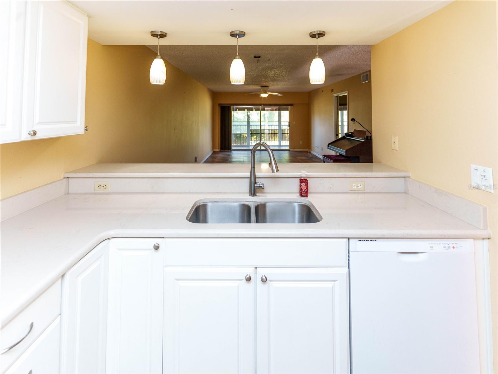 9510 HARBOR GREENS WAY #207, SEMINOLE, FL, 33776